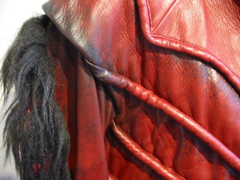 Damnation, Male Lead, Detail