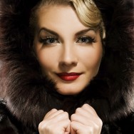 Beautiful woman in winter fur coat. Retro potrait
