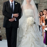clinton-wedding-dress